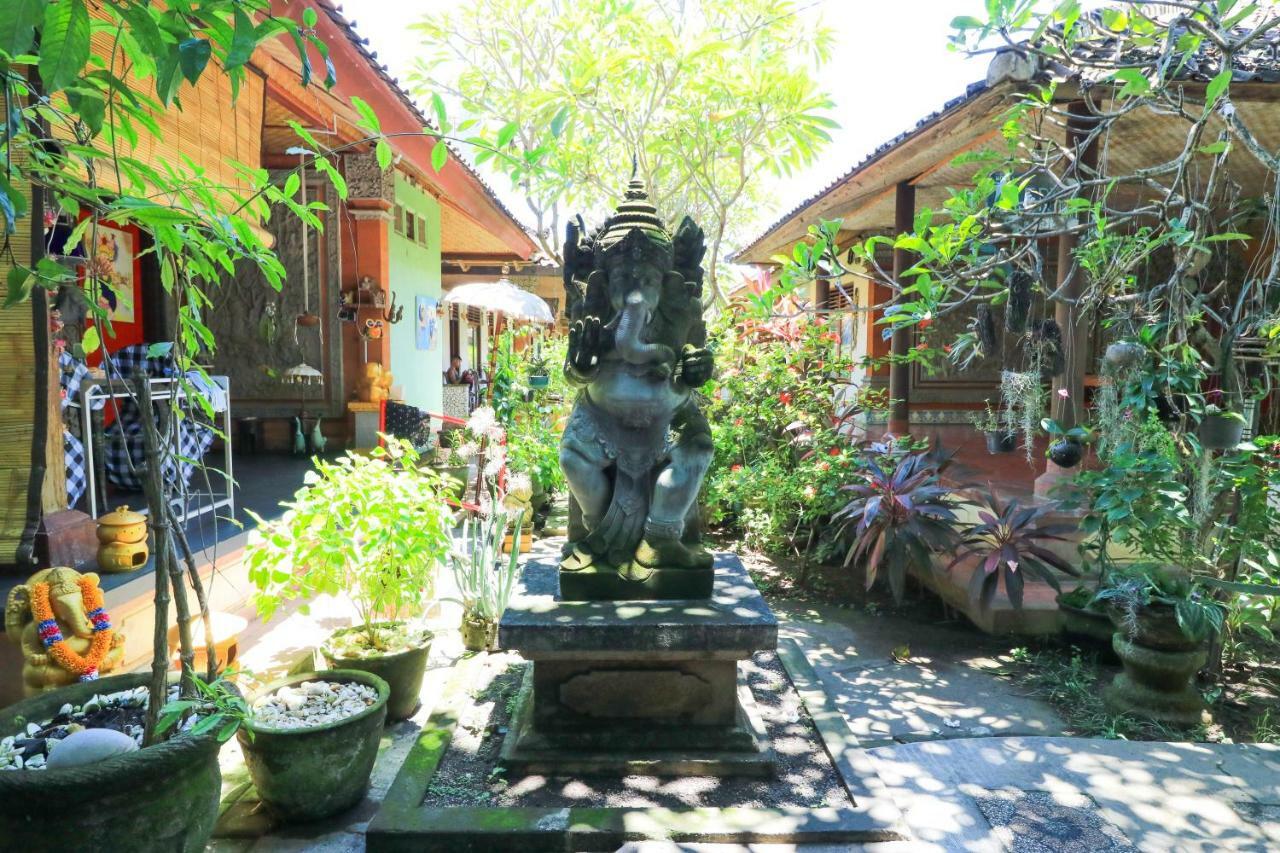 Mertha Jati Hotel Kuta Lombok Εξωτερικό φωτογραφία