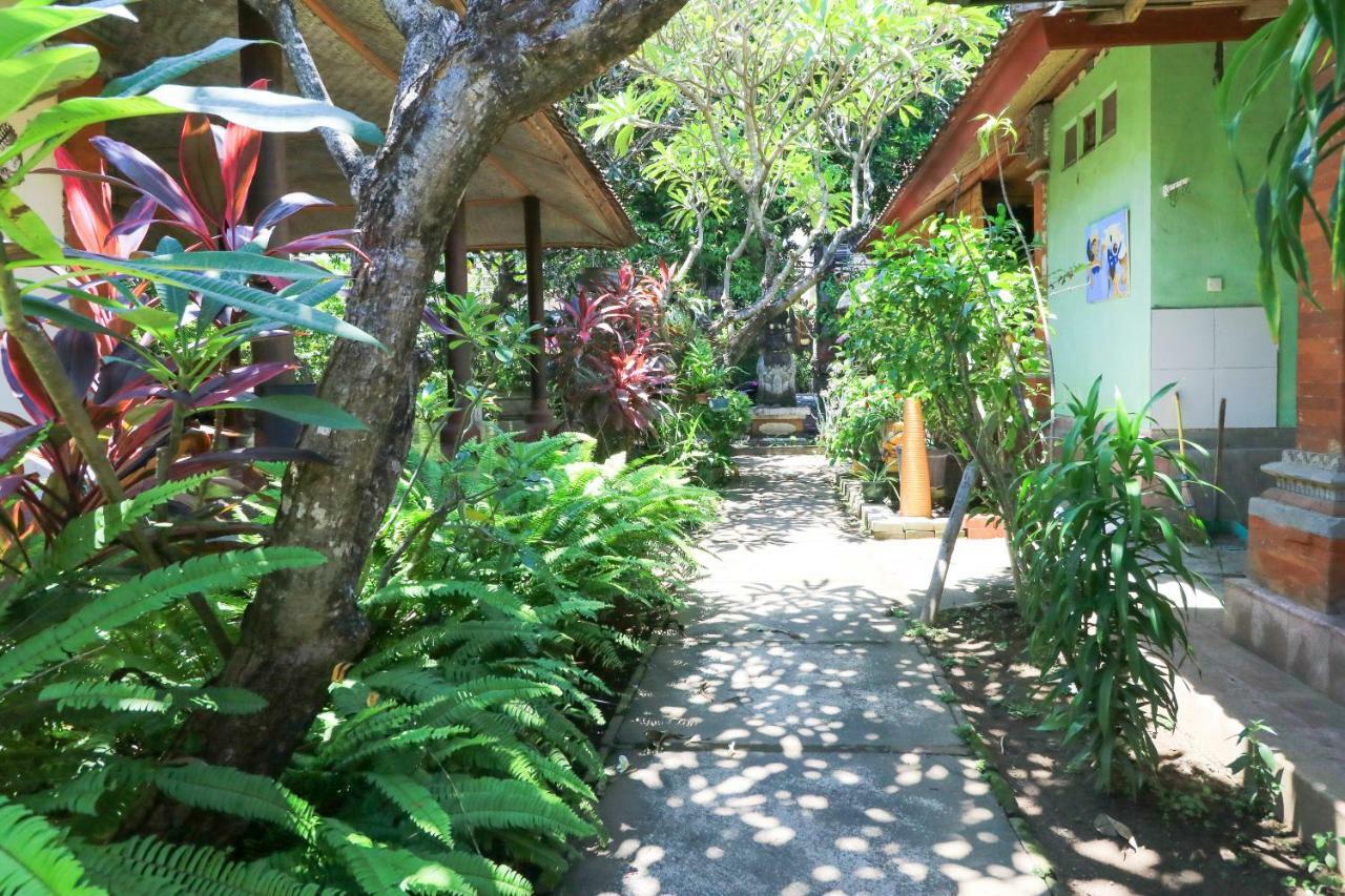Mertha Jati Hotel Kuta Lombok Εξωτερικό φωτογραφία